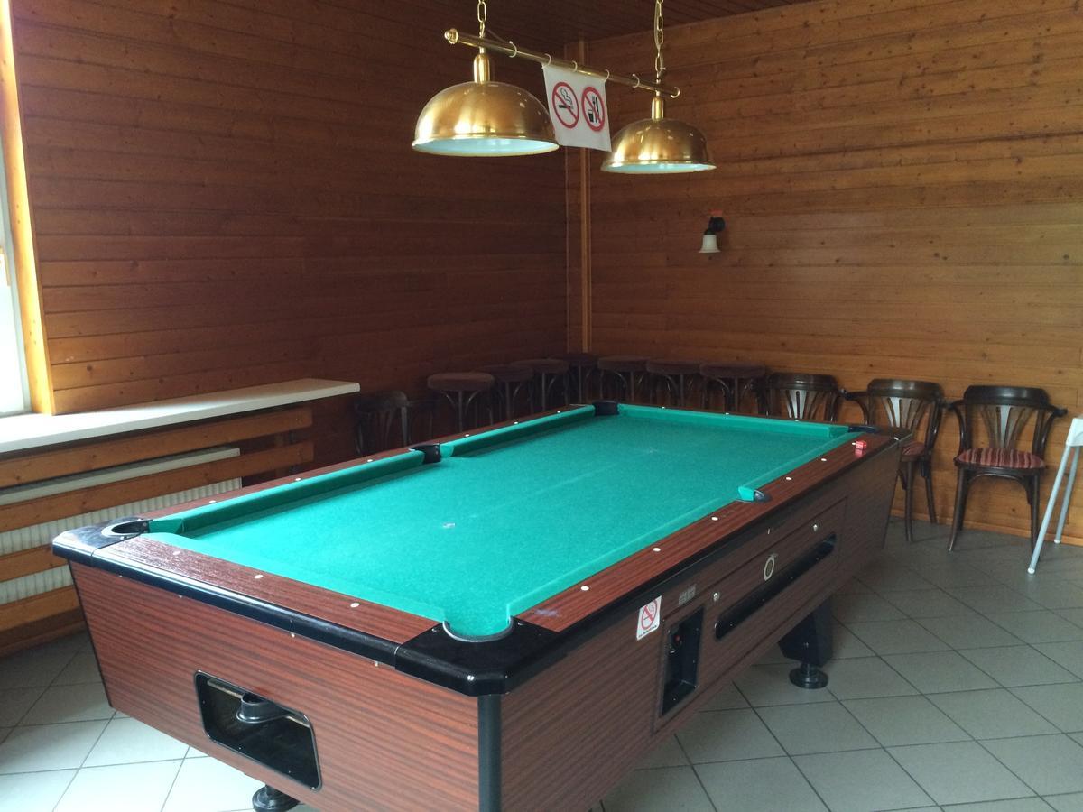 Hotel Restaurant Hohe Tanne Grossbreitenbach ภายนอก รูปภาพ